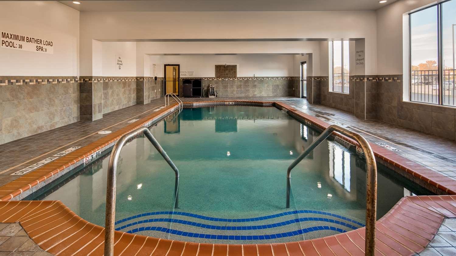 Best Western St. Louis Airport North Hotel & Suites Hazelwood Εξωτερικό φωτογραφία
