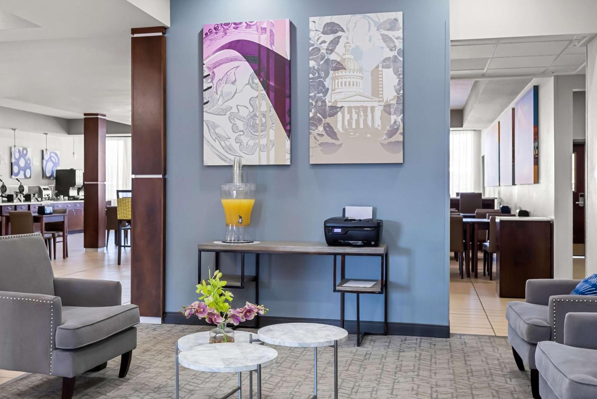 Best Western St. Louis Airport North Hotel & Suites Hazelwood Εξωτερικό φωτογραφία