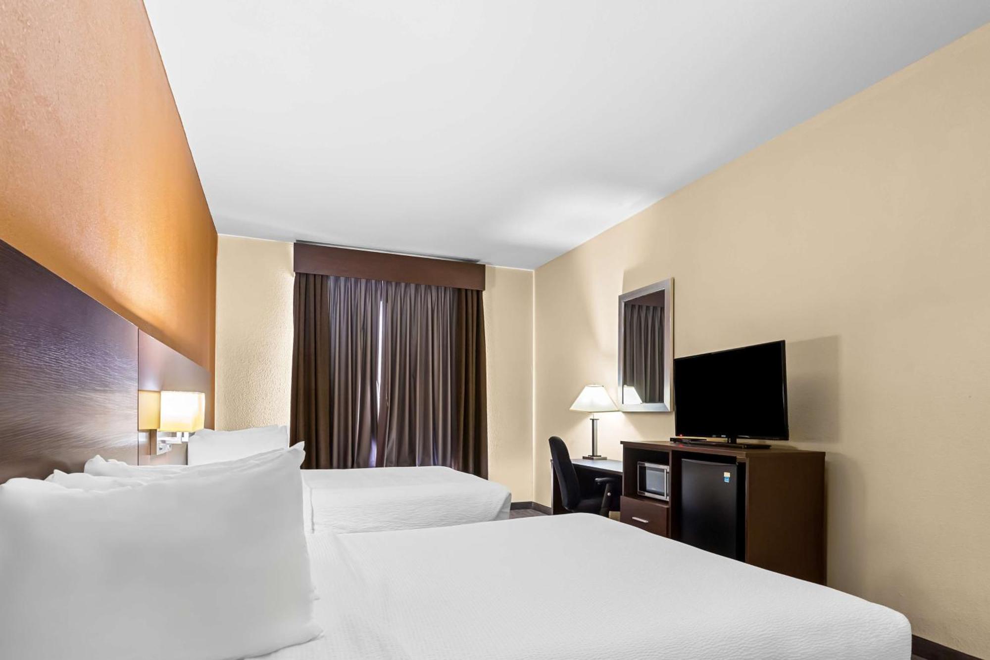 Best Western St. Louis Airport North Hotel & Suites Hazelwood Εξωτερικό φωτογραφία