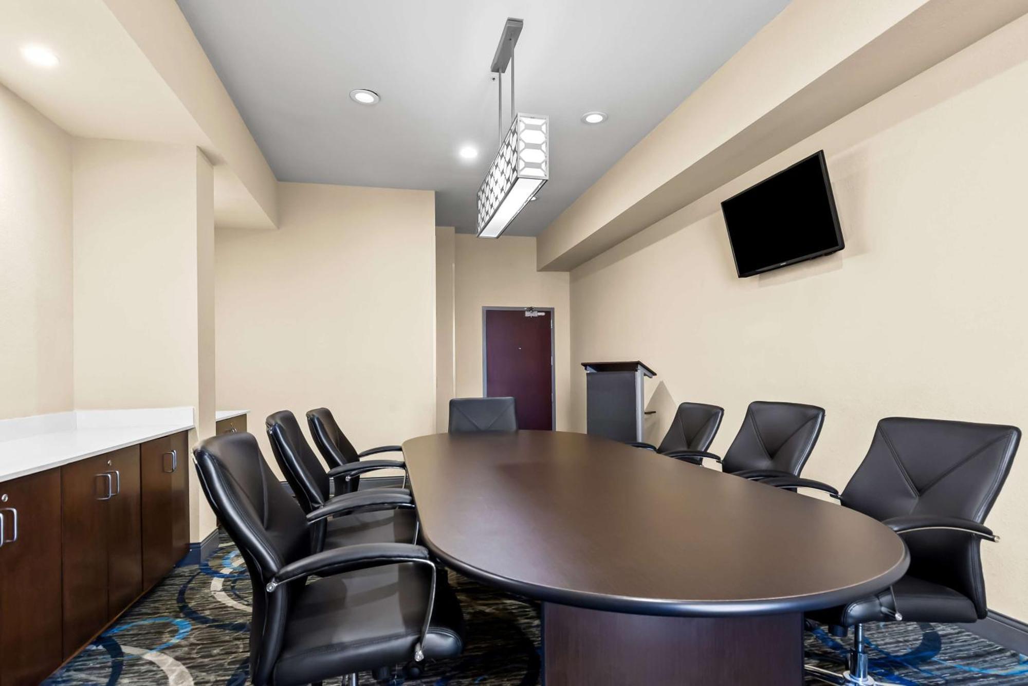 Best Western St. Louis Airport North Hotel & Suites Hazelwood Εξωτερικό φωτογραφία
