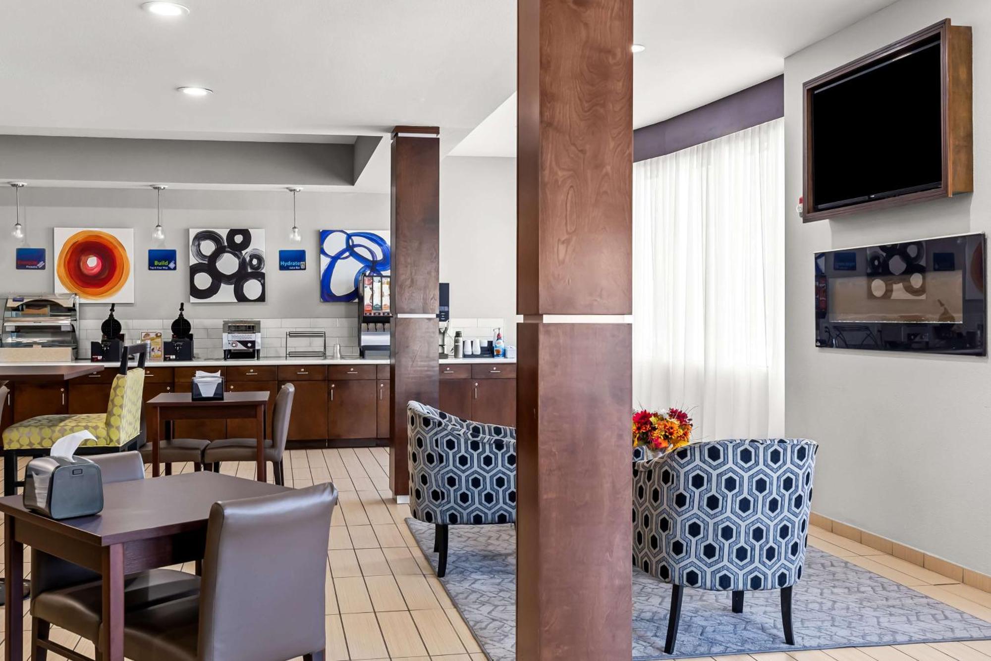 Best Western St. Louis Airport North Hotel & Suites Hazelwood Εξωτερικό φωτογραφία